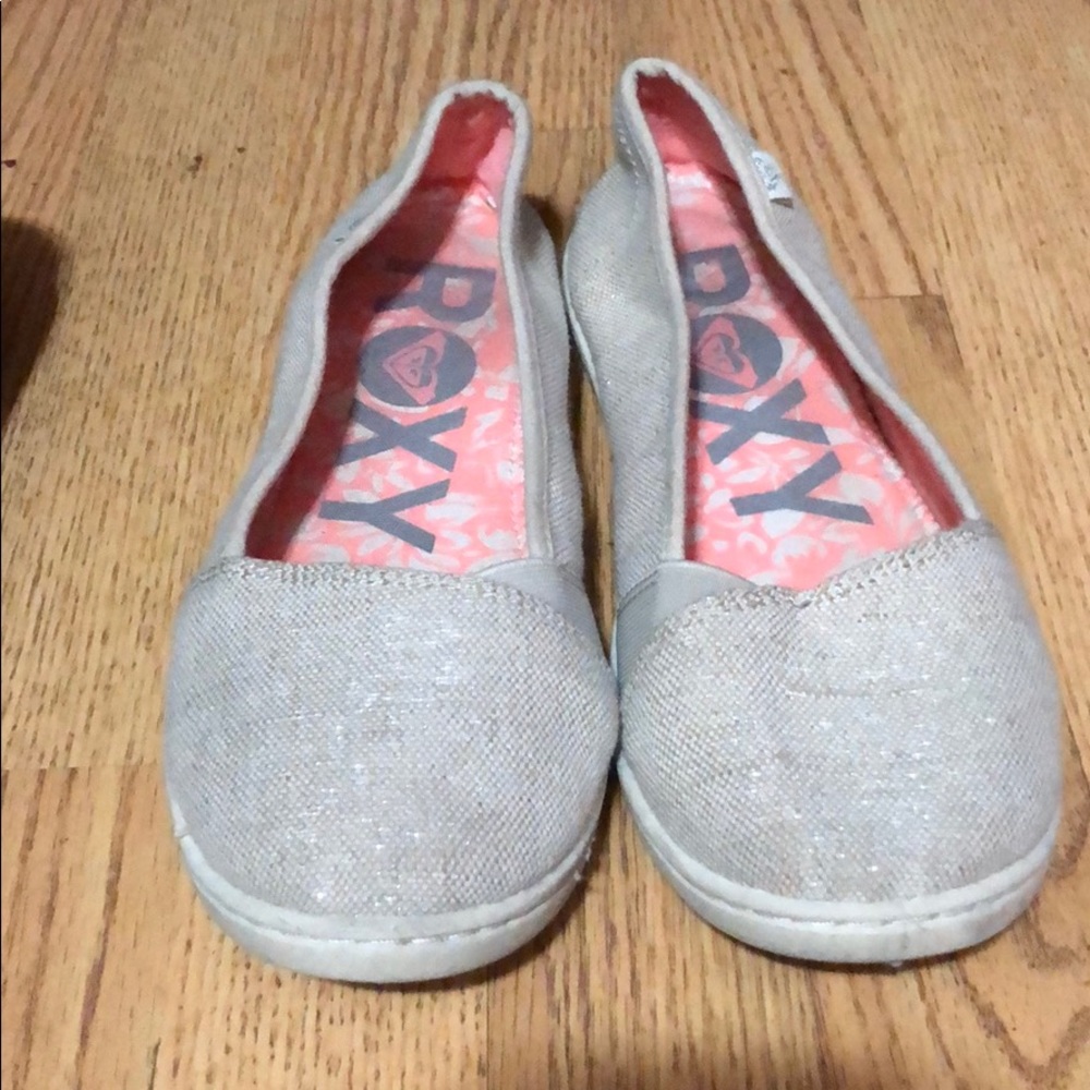 Roxy slip ons size 9